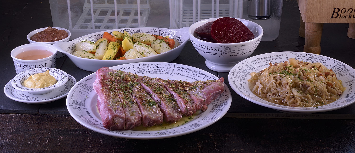 THE AUTUMNAL Sous Vide ARTISAN Corned (cured) PORK SPARE RIBS Sous